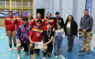 Estudiantes de Tocopilla participan en el campeonato “Vóley Conecta 2.0” del HPV de Junaeb